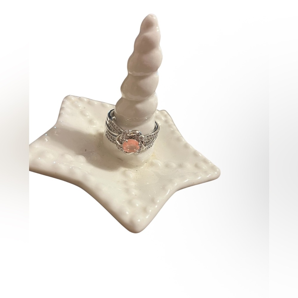 Elegant Silver Ring with Peach Gemstone